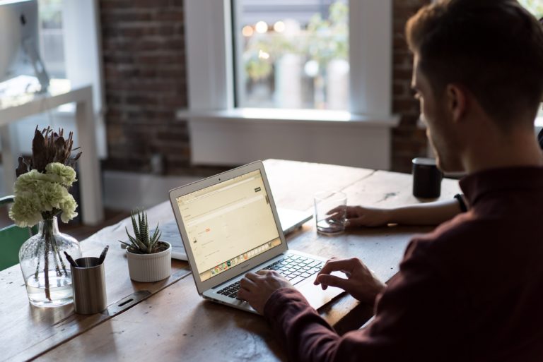 Leading Virtual Teams